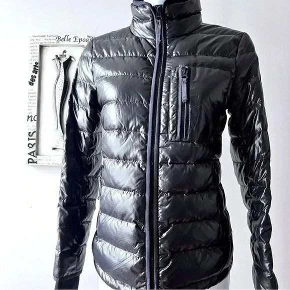 Women’s J. Crew Black Short Puffer Coat Ski Jacket Size XXS - Picture 1 of 12